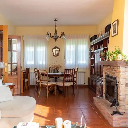Дом отдыха Bright In With Garden And Barbecue